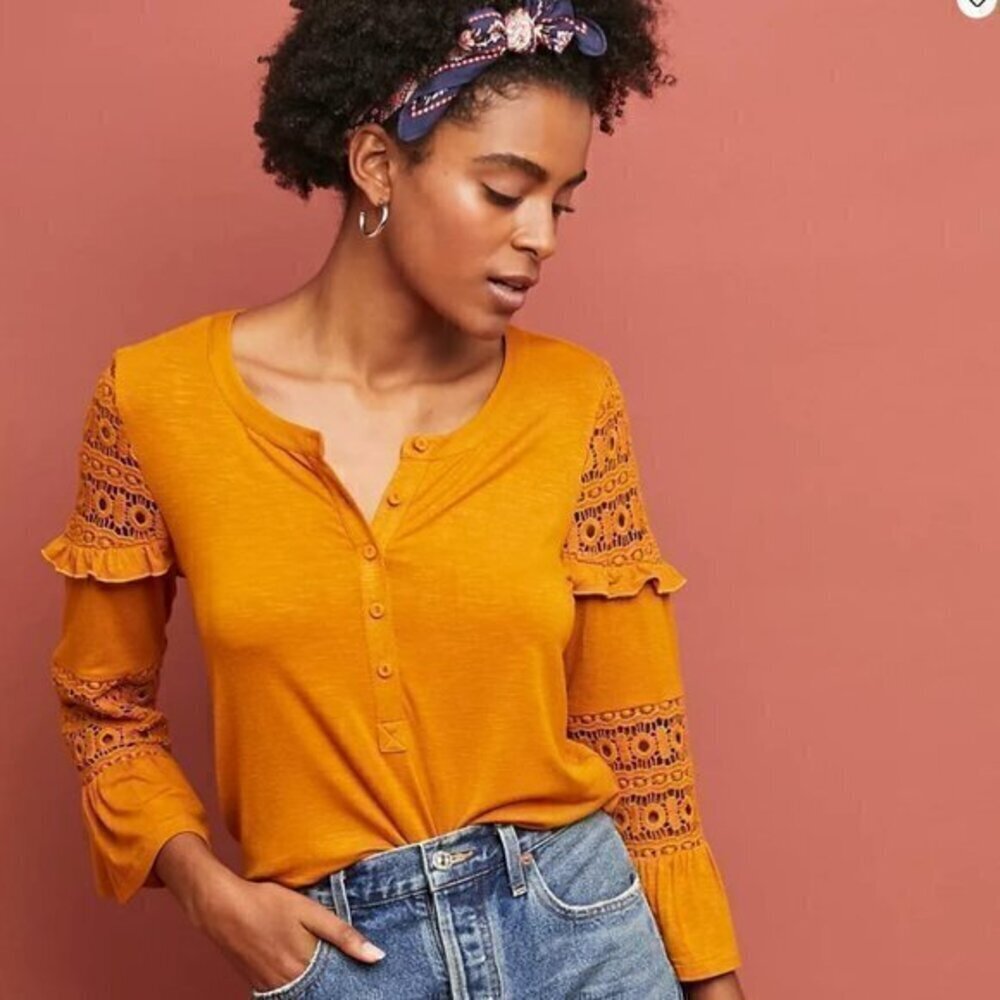 ANTHROPOLOGIE Judy Henley Top Gold Size XS